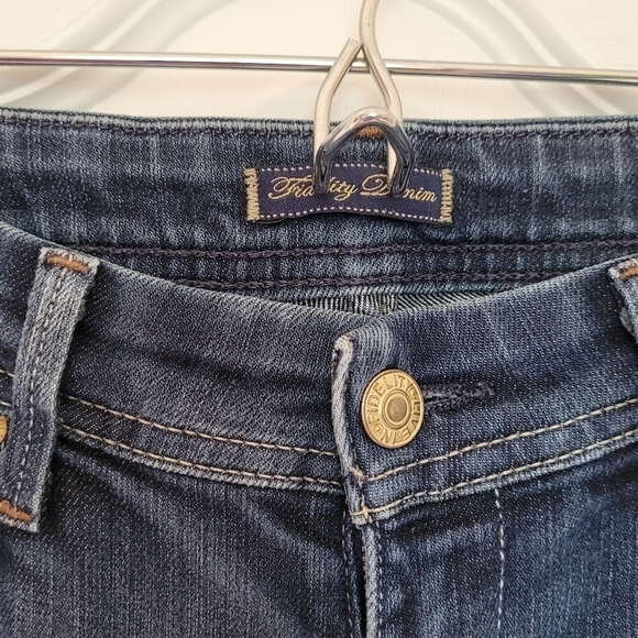 FIDELITY Jeans - Picture 6 of 7